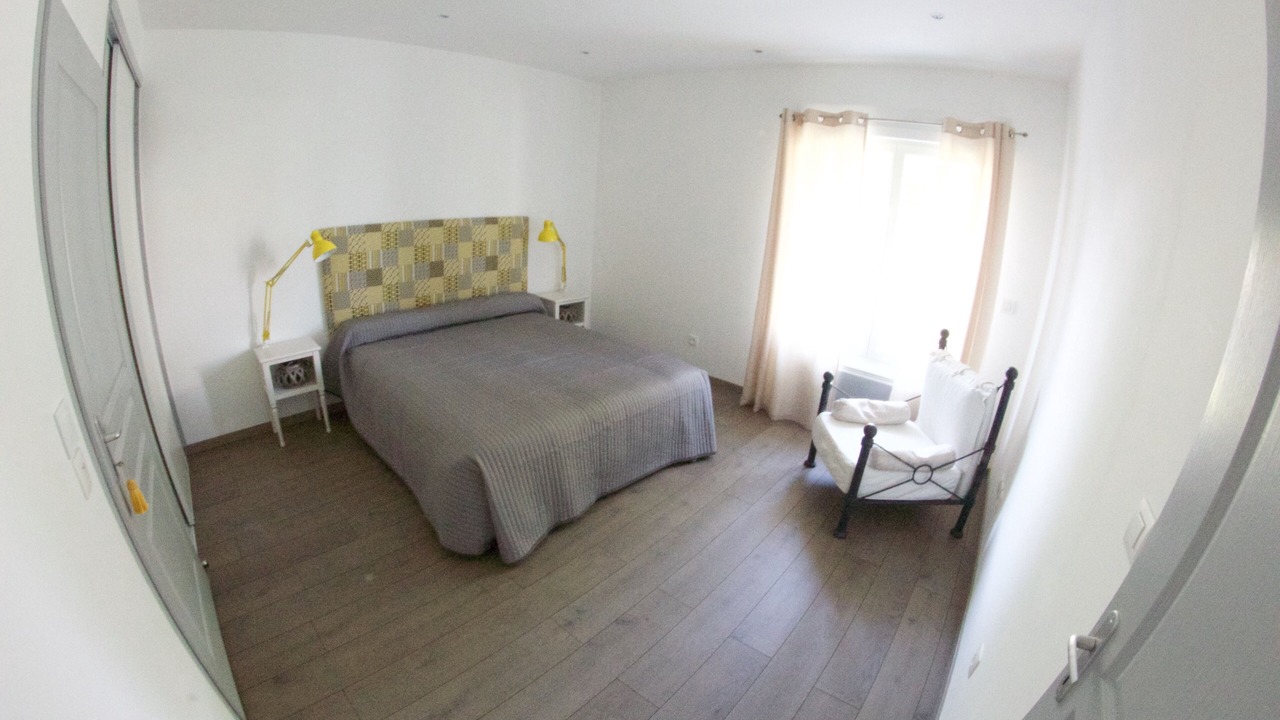 Photo of Bedroom in Fouras