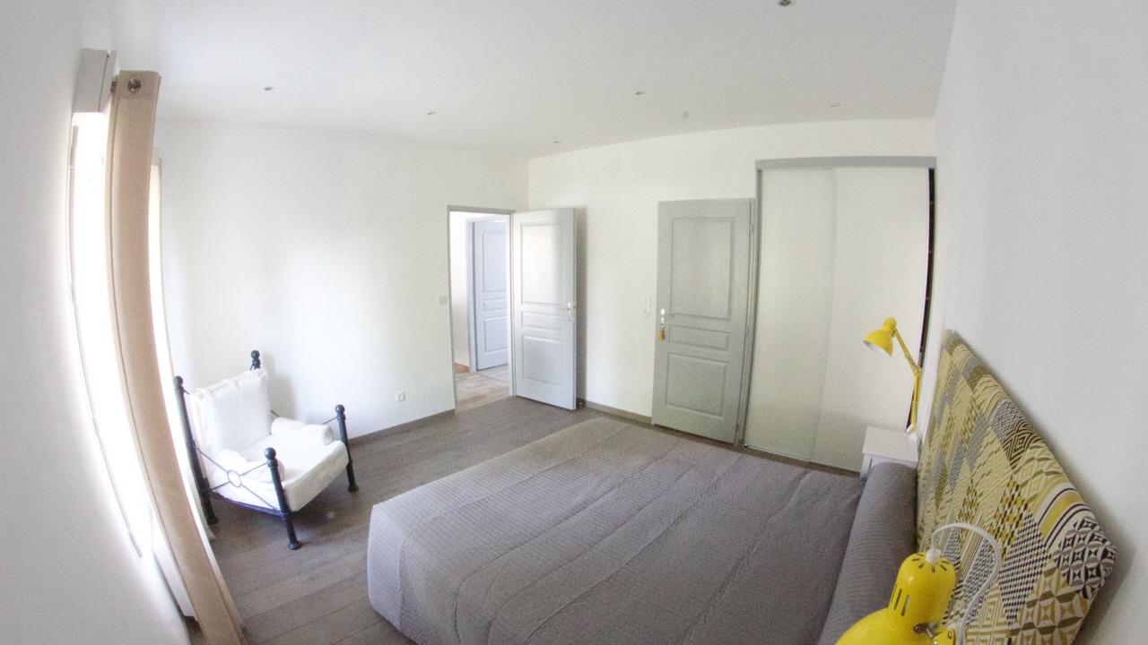 Photo of Bedroom in Fouras