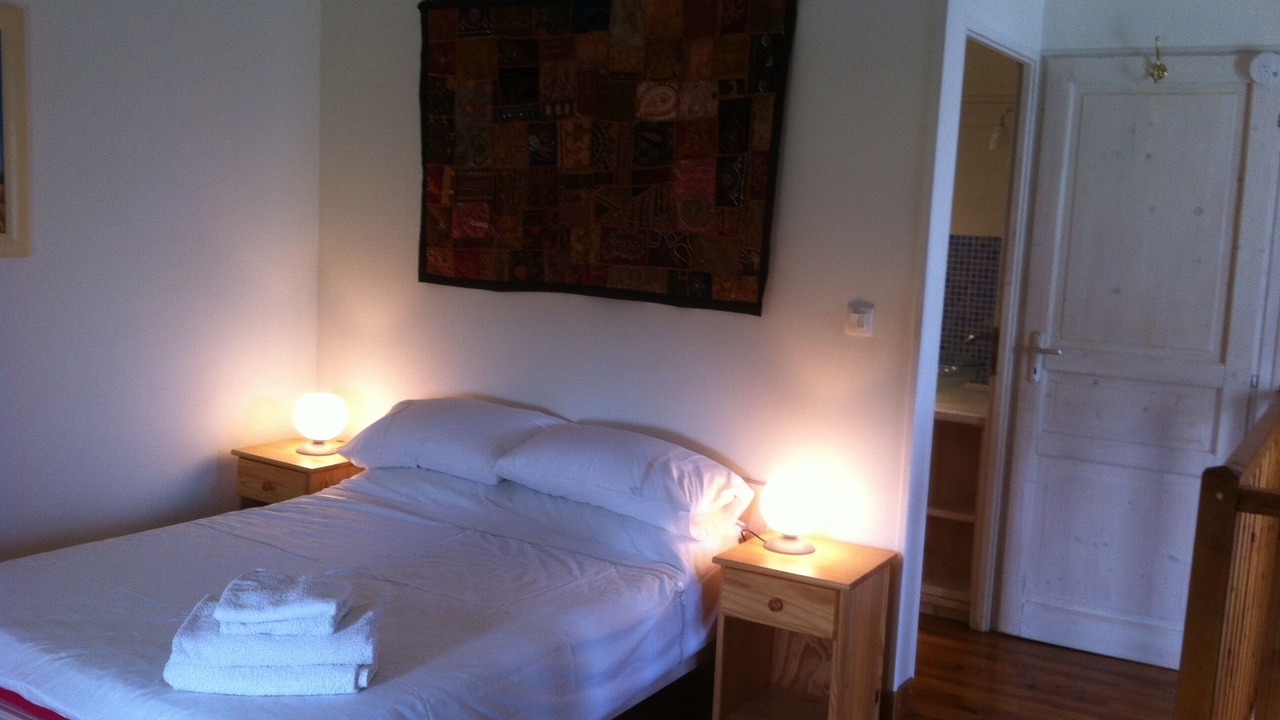 Photo of Bedroom in Crezieres