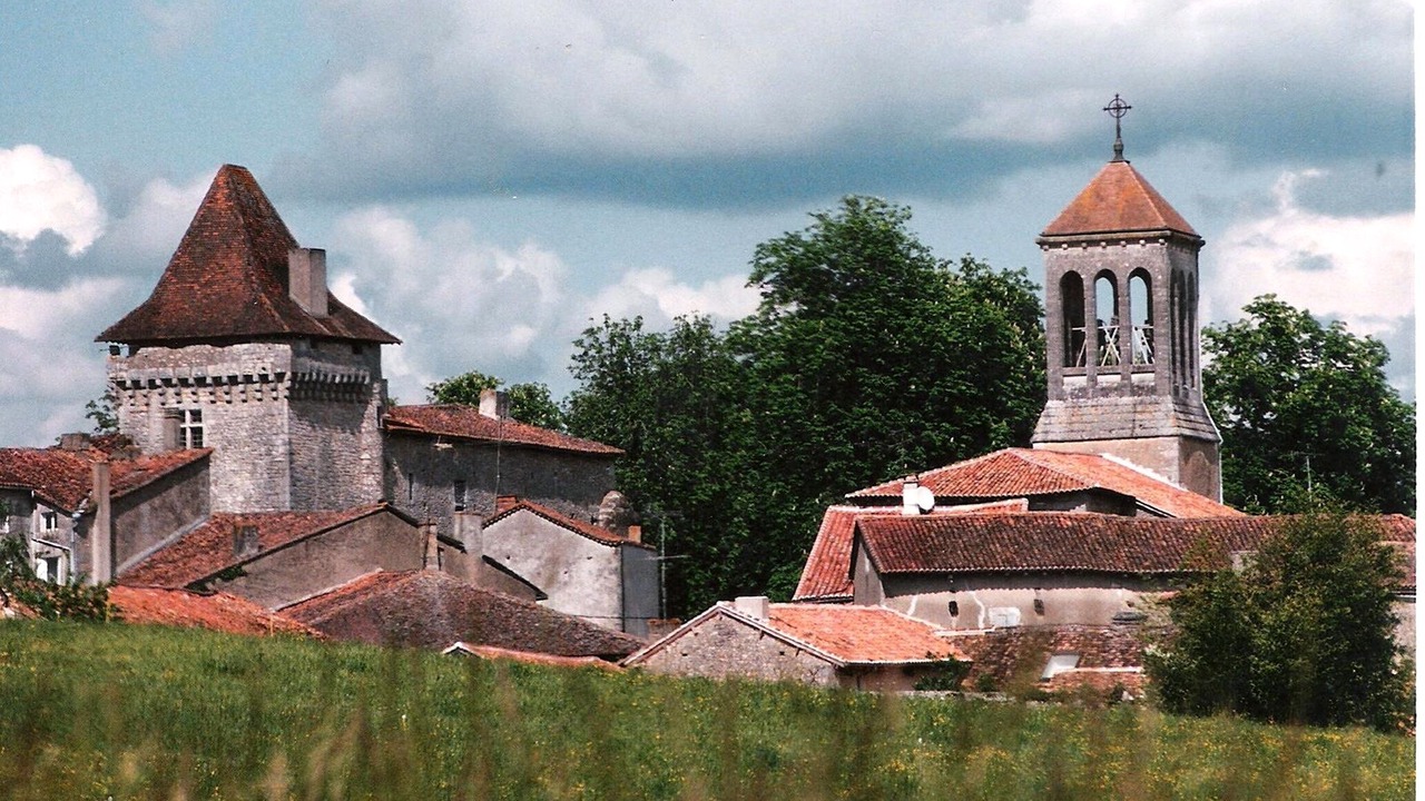 Photo of Others in Varaignes