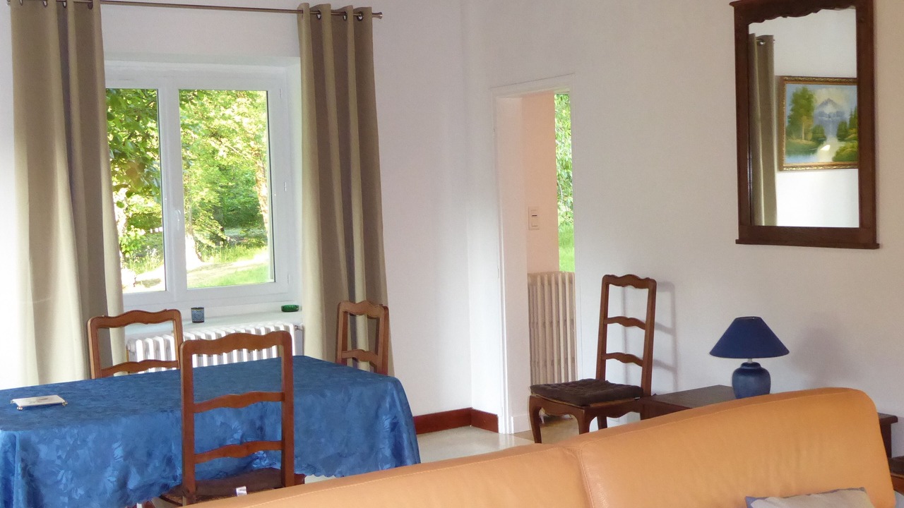 Photo of Livingroom in Saint-Laurent-sur-Manoire