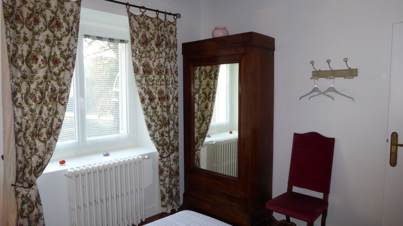 Photo of Bedroom in Saint-Laurent-sur-Manoire