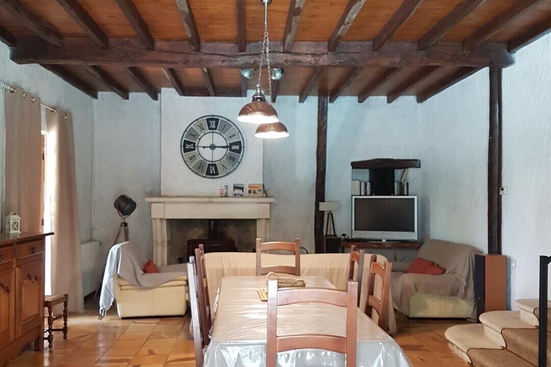 Photo of Livingroom in Douzillac