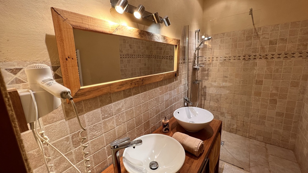 Photo of Bathroom in Rouffignac-Saint-Cernin-de-Reilhac