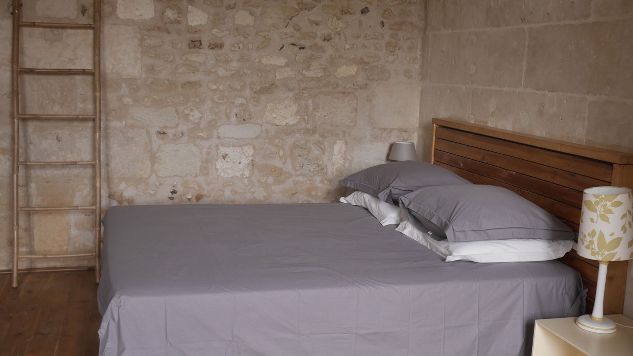 Photo of Bedroom in Courcoury