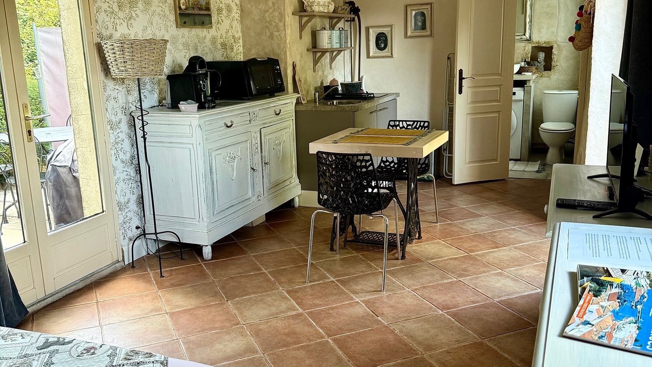 Photo of Bedroom in Saint-Coutant-le-Grand