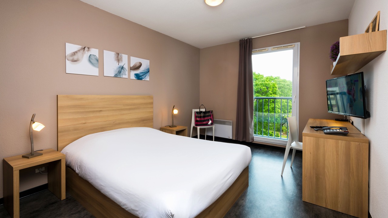 Photo of Bedroom in Talence