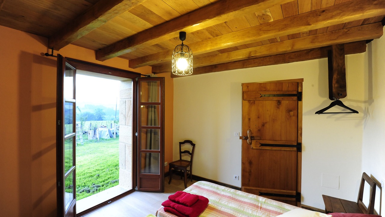Photo of Bedroom in Sare