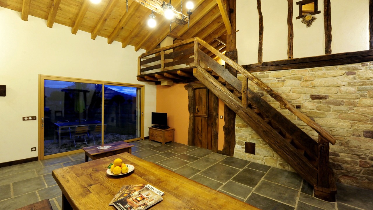 Photo of Livingroom in Sare