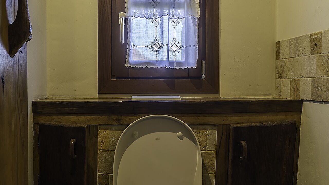 Photo of Bathroom in Sare