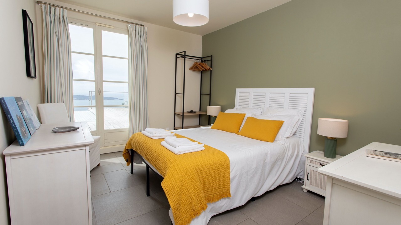 Photo of Bedroom in Carqueiranne