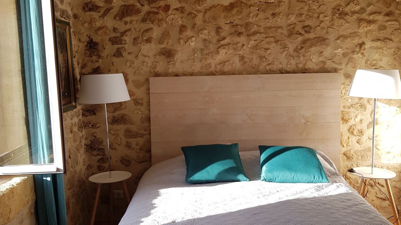 Photo of Bedroom in Issac