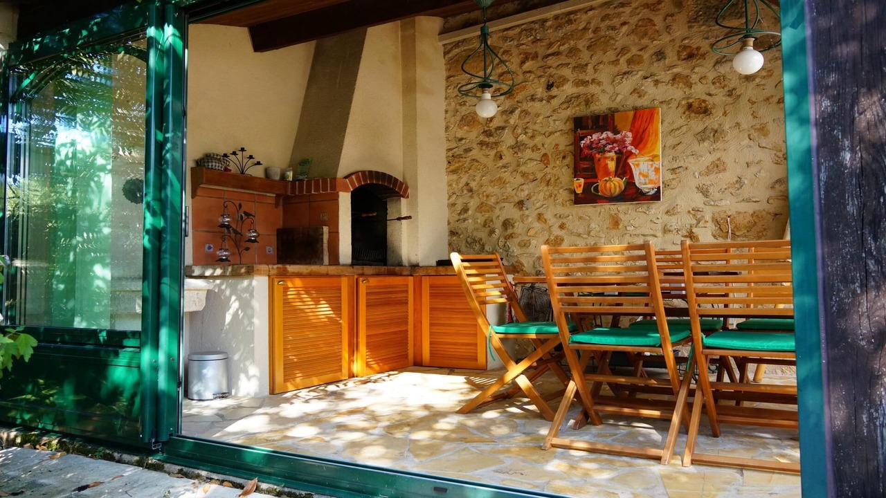 Photo of Patio Balcony in Issac