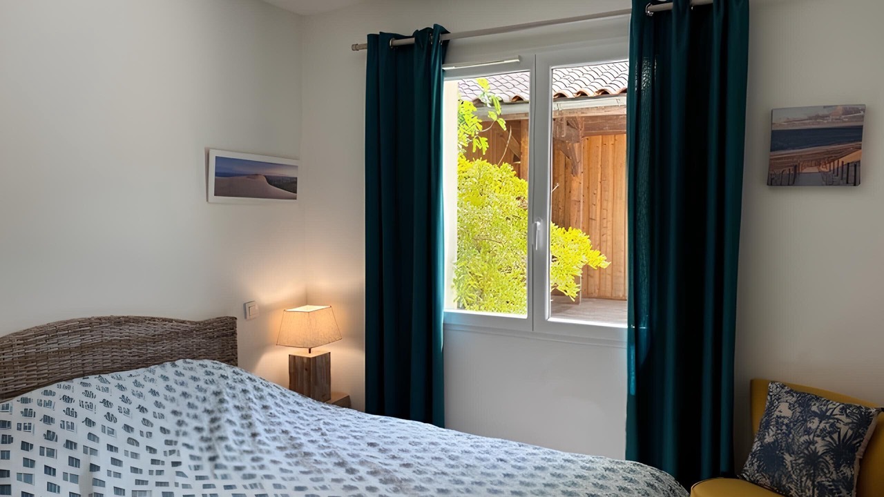 Photo of Bedroom in La Teste-de-Buch