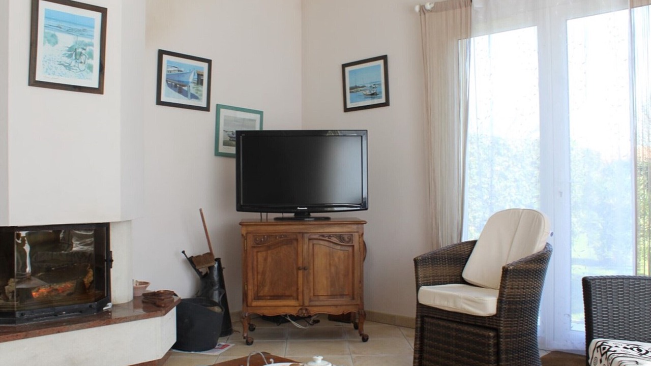 Photo of Livingroom in Cheray