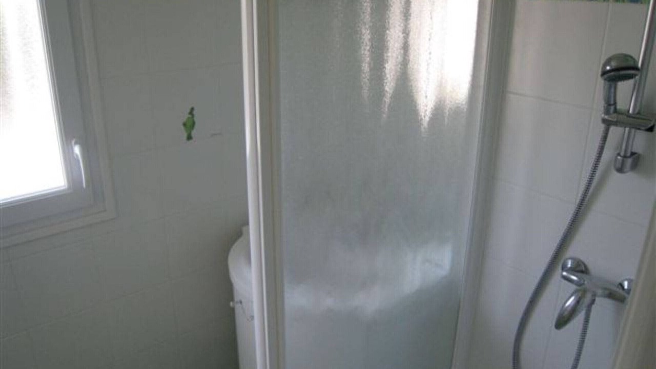 Photo of Bathroom in Domino