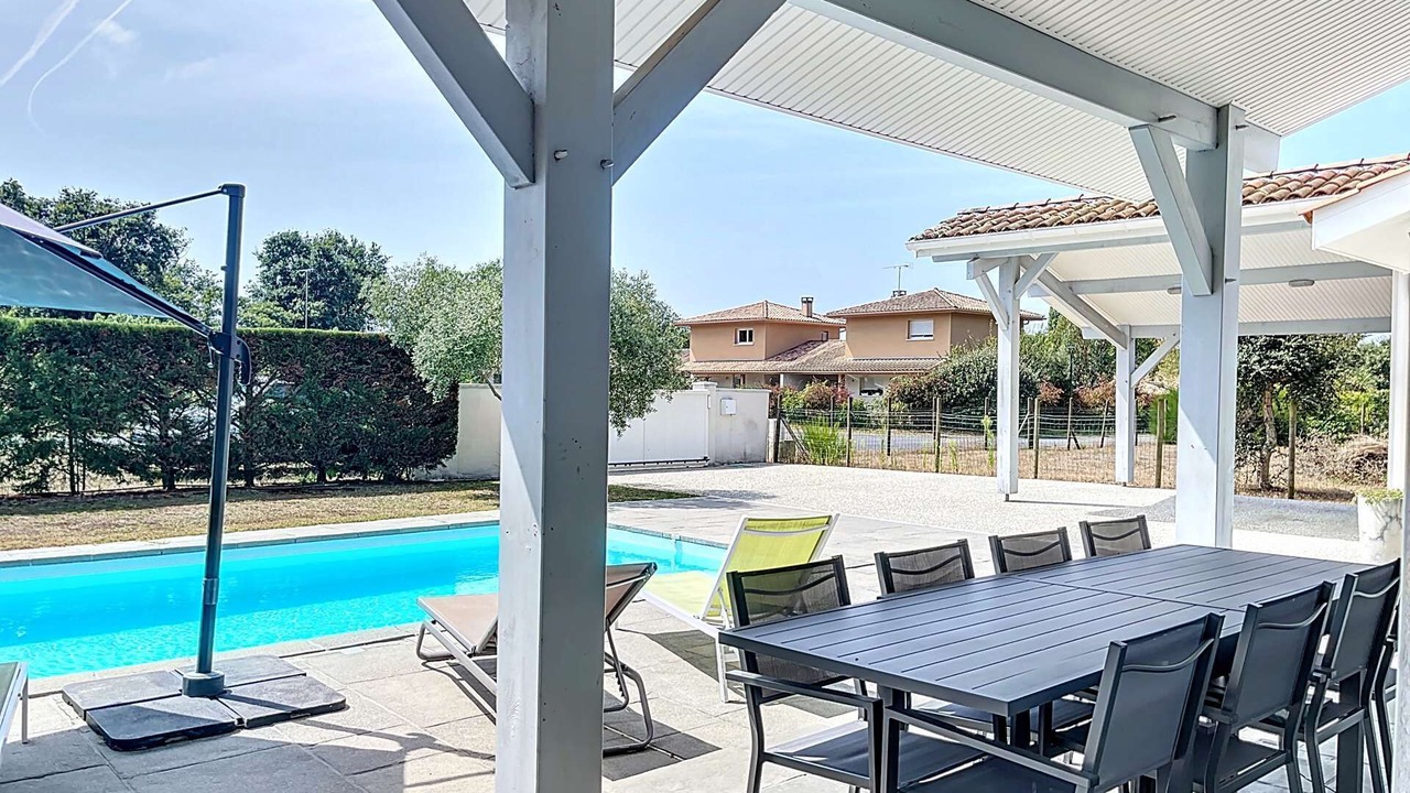 Photo of Outdoor in Messanges