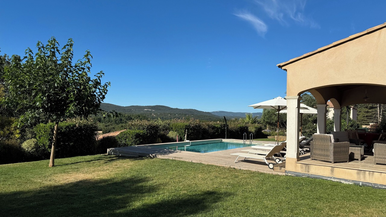 Photo of Outdoor in Gareoult