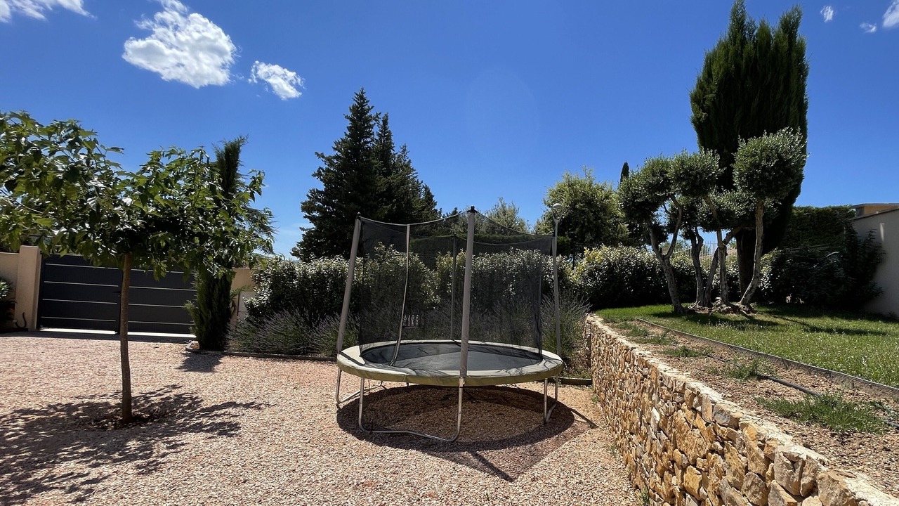 Photo of Outdoor in Gareoult