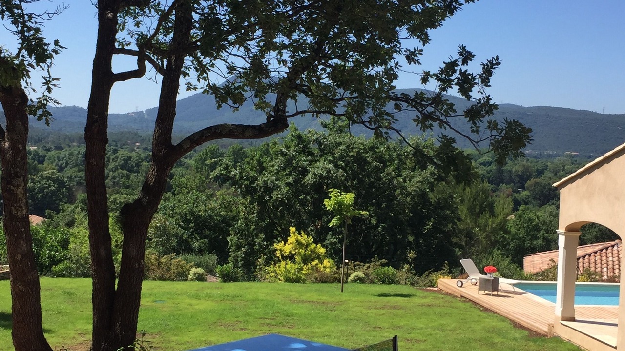 Photo of Outdoor in Gareoult