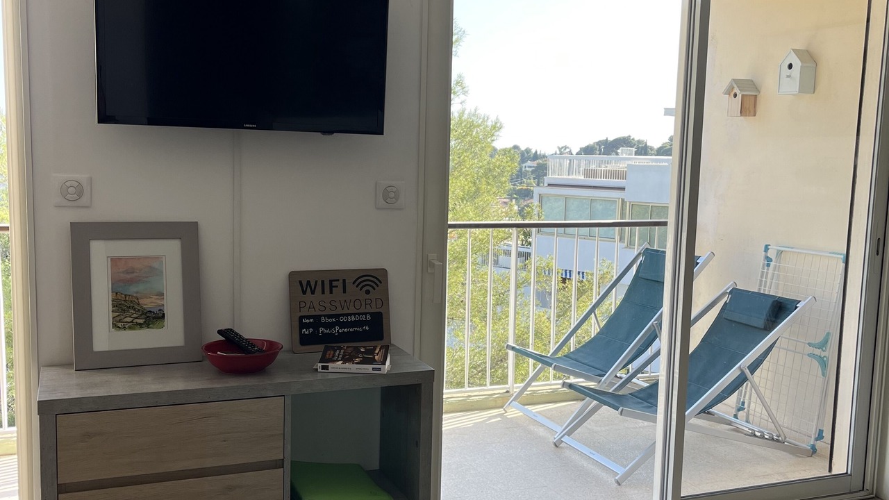 Photo of Livingroom in Cassis