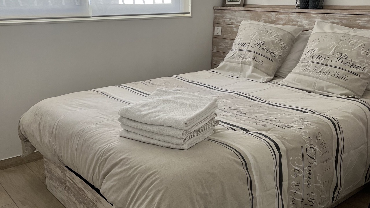 Photo of Bedroom in Cassis