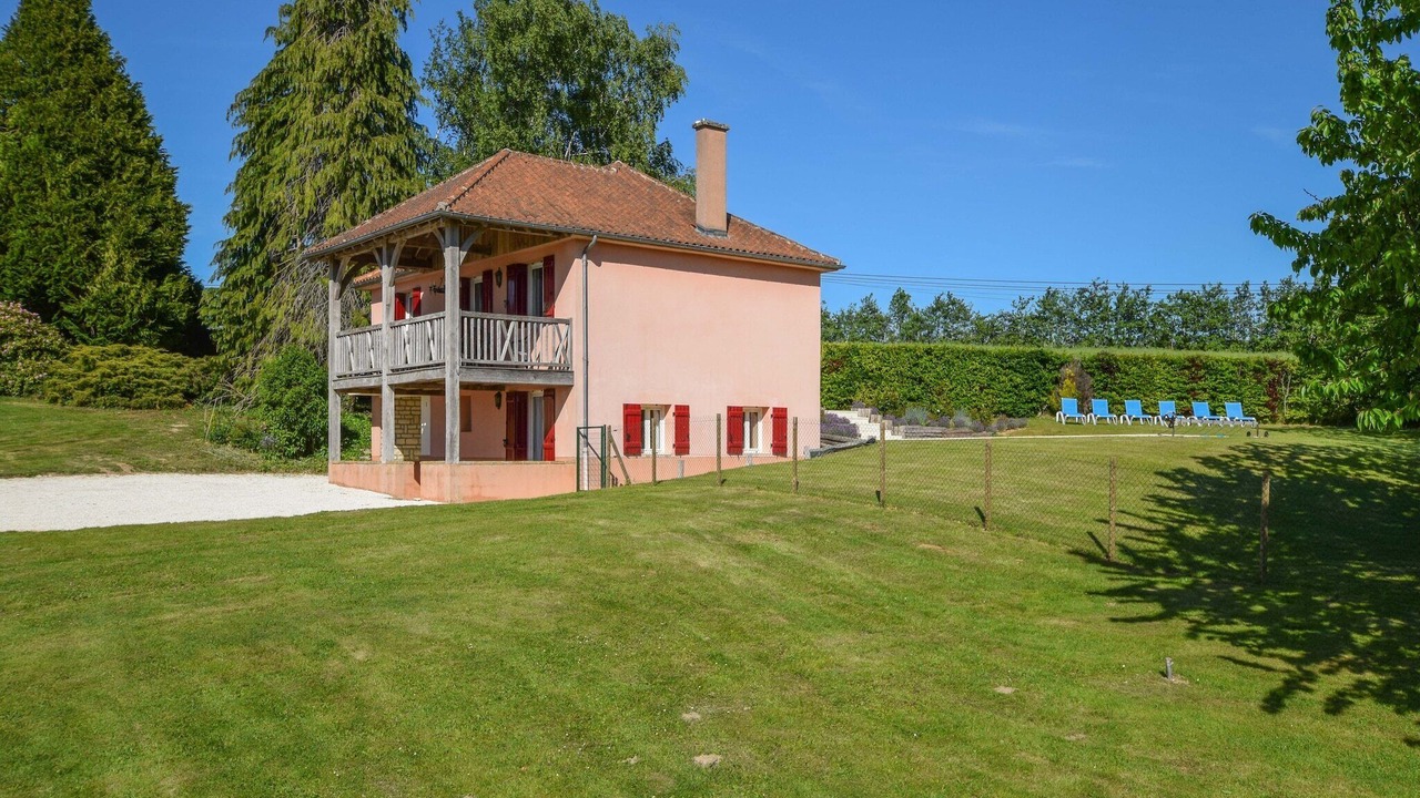 Photo of Outdoor in Saint-Medard-d'Excideuil