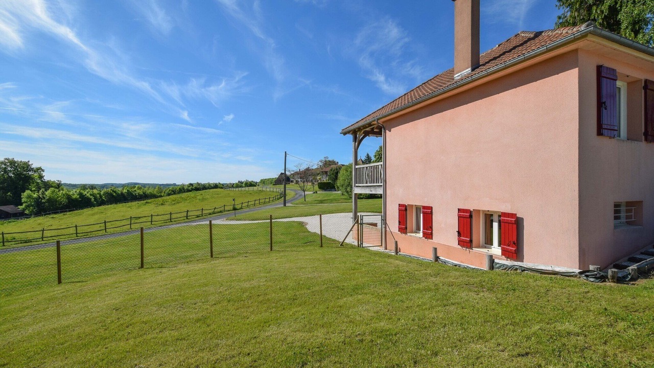 Photo of Outdoor in Saint-Medard-d'Excideuil