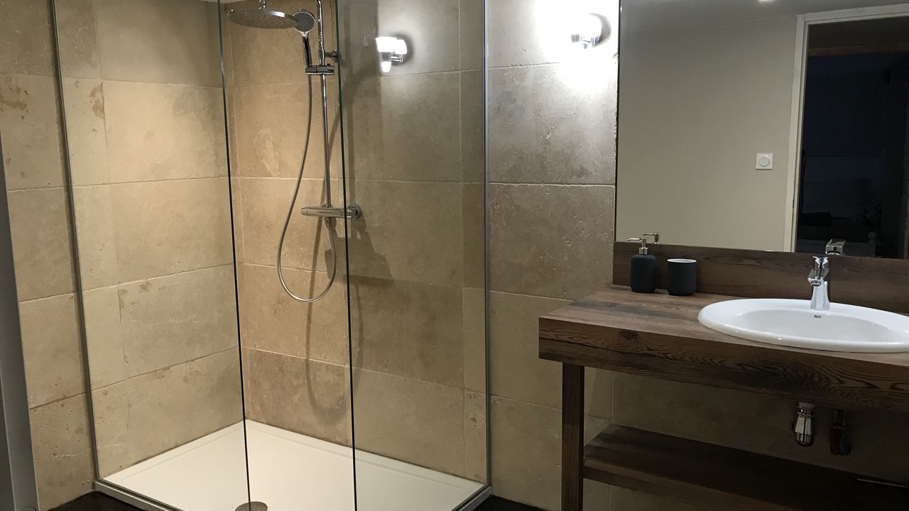 Photo of Bathroom in Terrasson-la-Villedieu