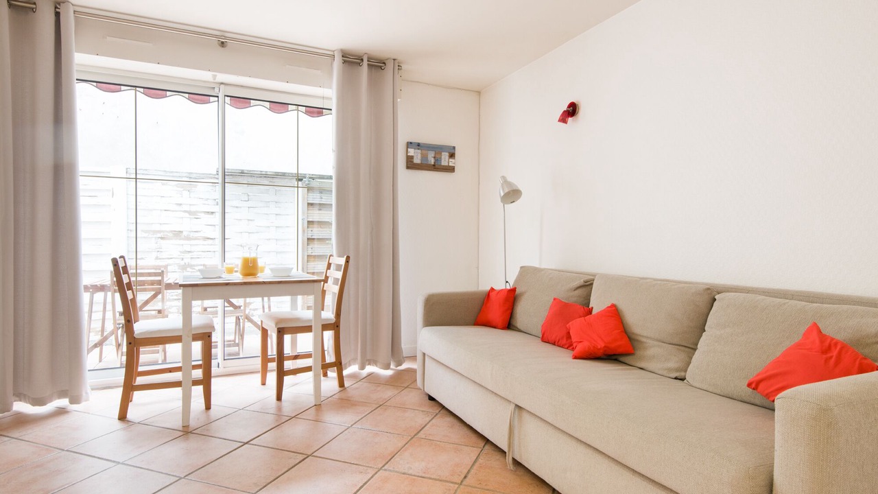 Photo of Livingroom in La Rochelle City Centre