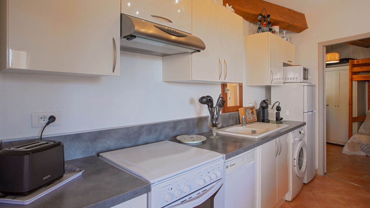 Photo of Kitchen in Bormes-Les-Mimosas