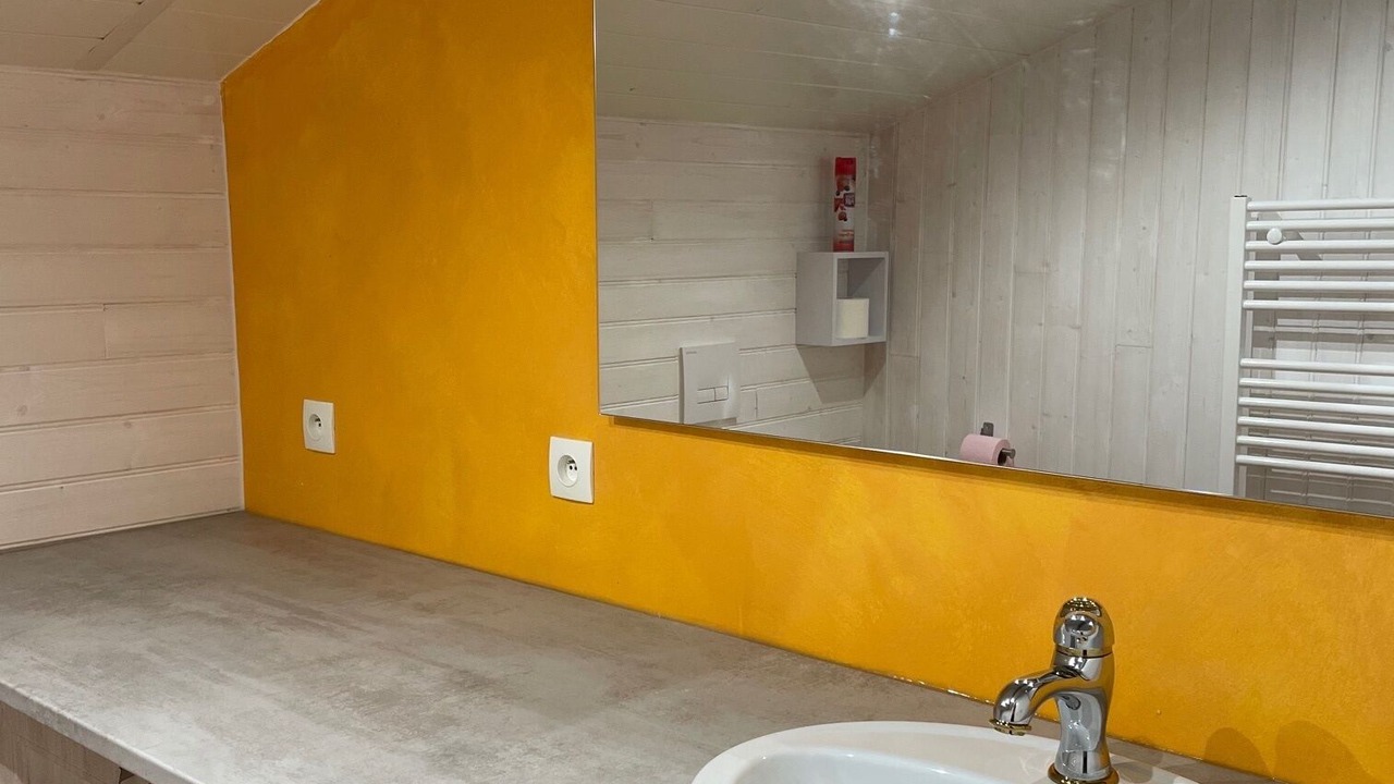 Photo of Bathroom in Grayan-Et-L'Hopital
