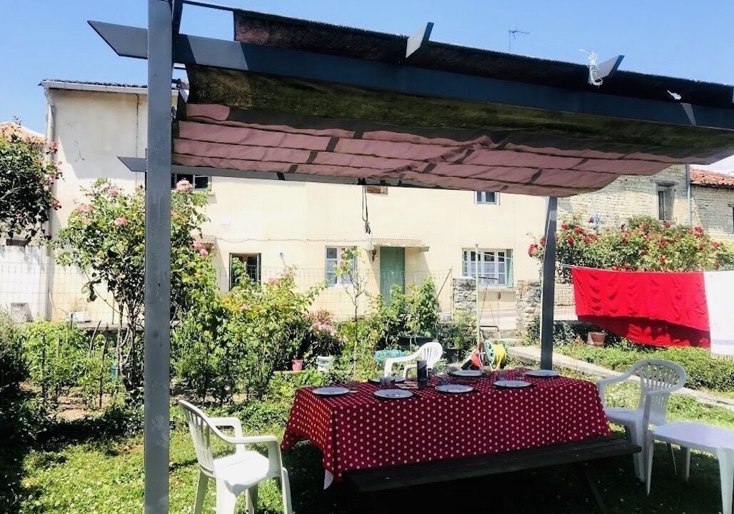 Photo of Outdoor in Villejesus