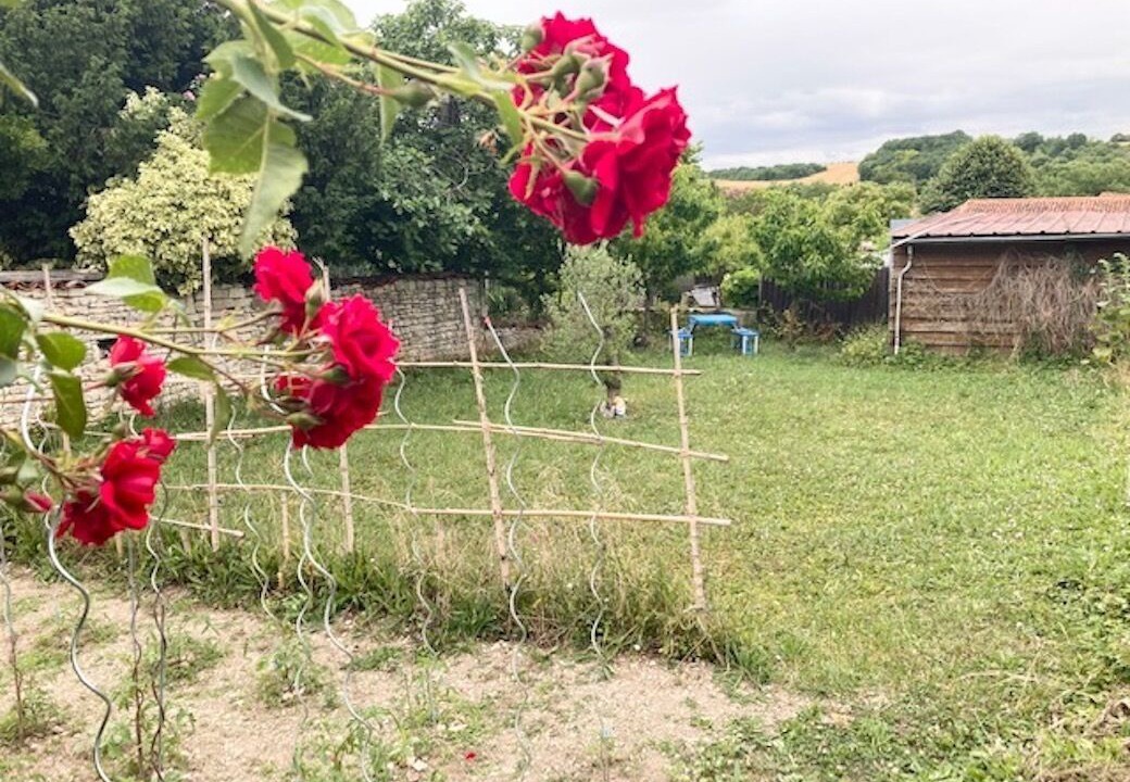 Photo of Outdoor in Villejesus
