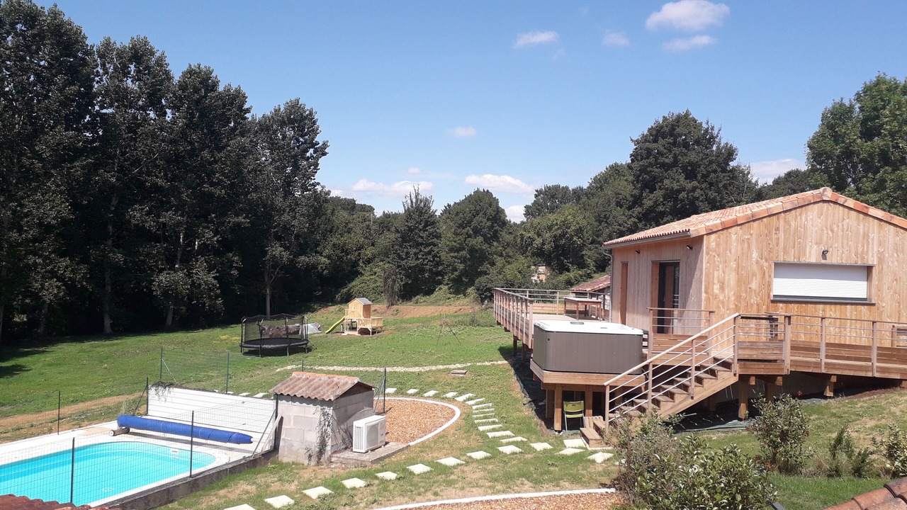 Photo of Outdoor in Chalandray