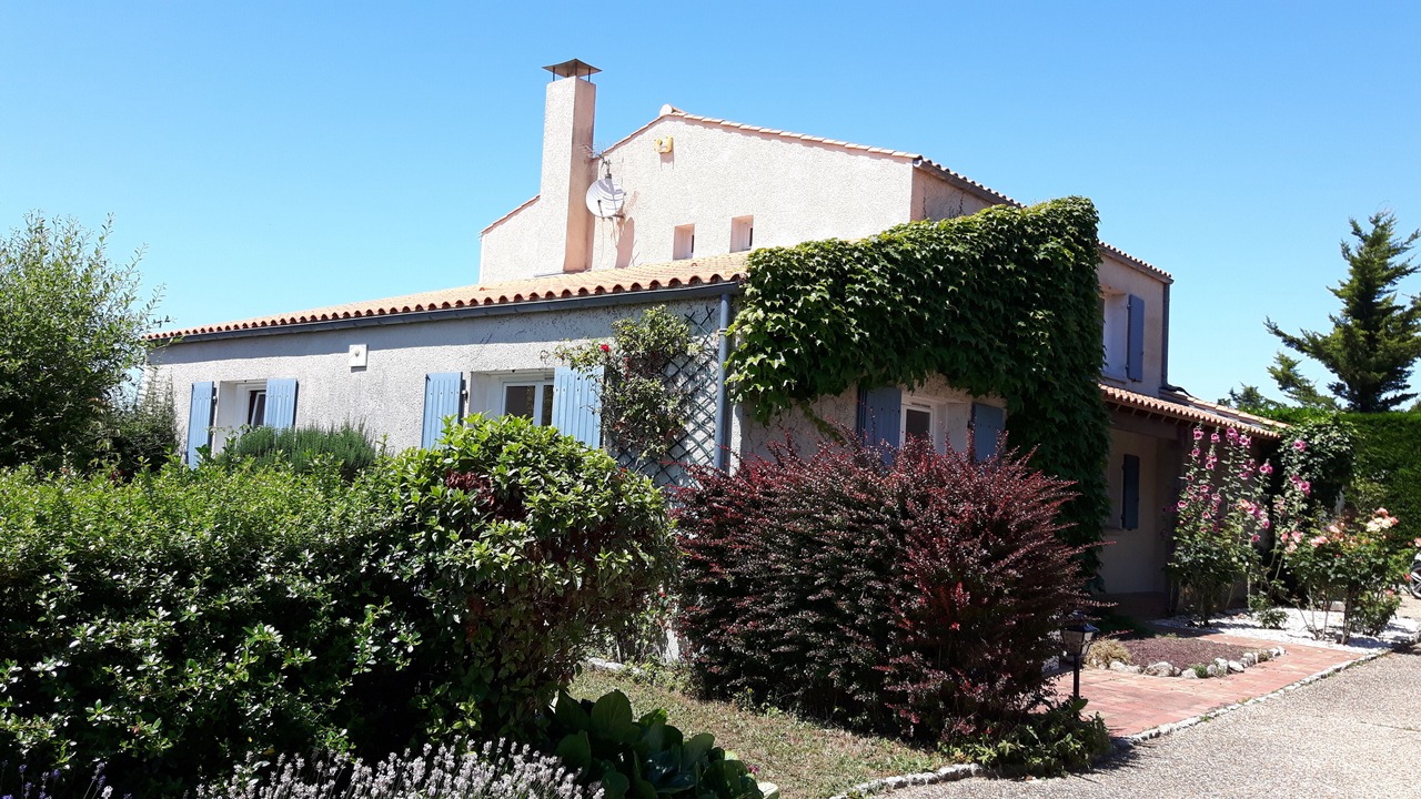 Photo of Outdoor in LHoumeau