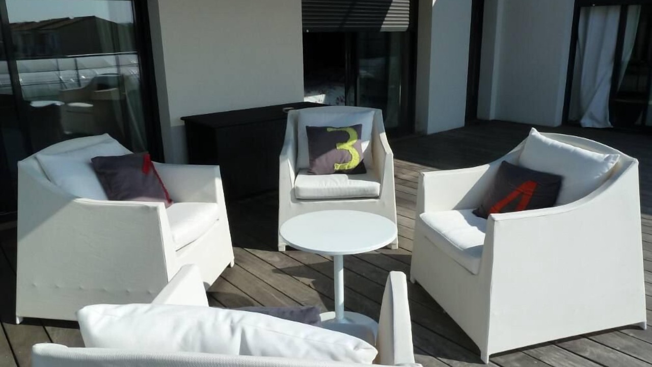 Photo of Patio Balcony in Bordeaux-Lac
