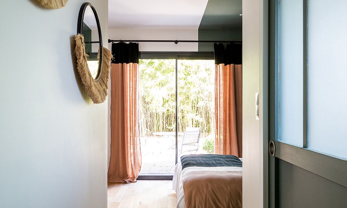 Photo of Bedroom in Bordeaux-Lac