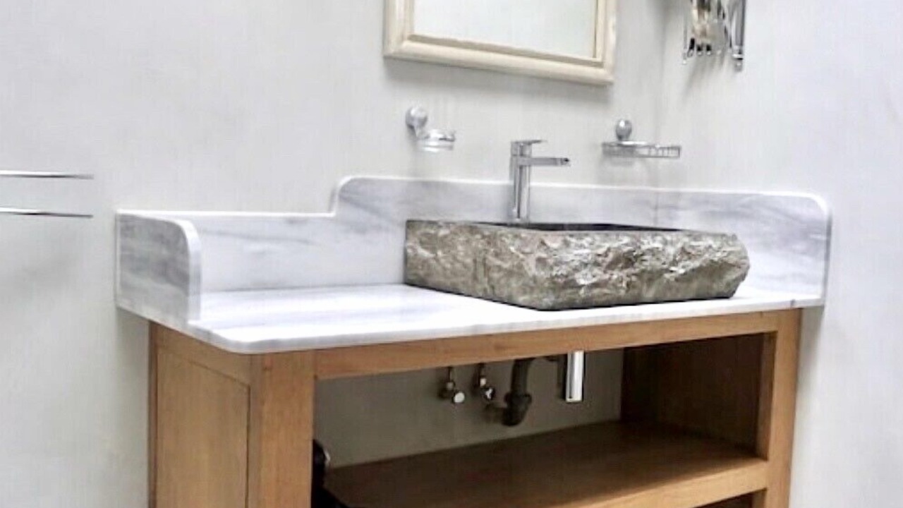 Photo of Bathroom in La Flotte