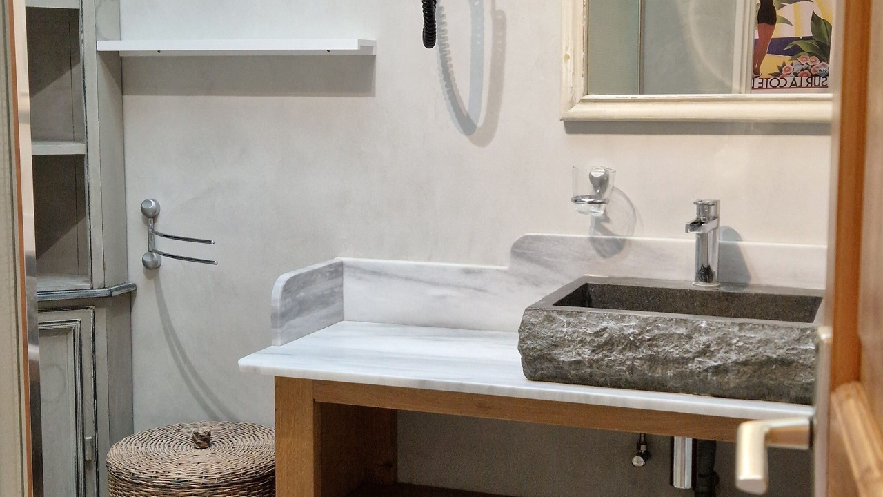 Photo of Bathroom in La Flotte