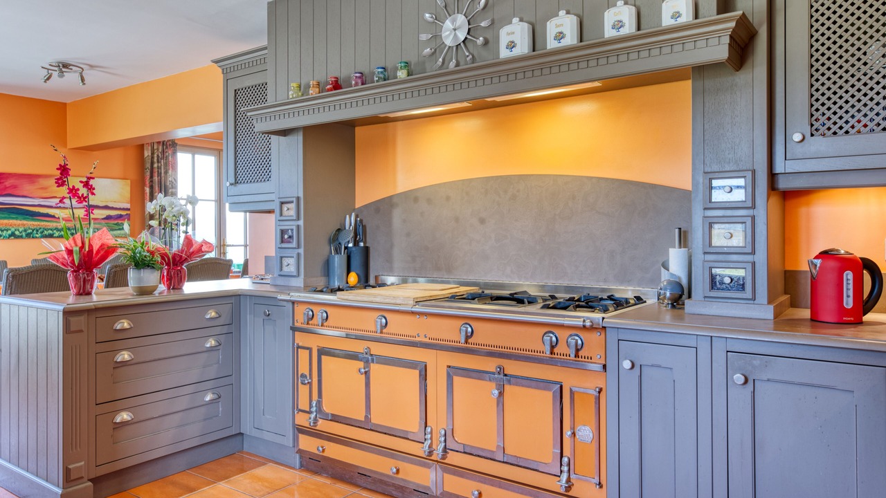 Photo of Kitchen in Petit-Palais-et-Cornemps