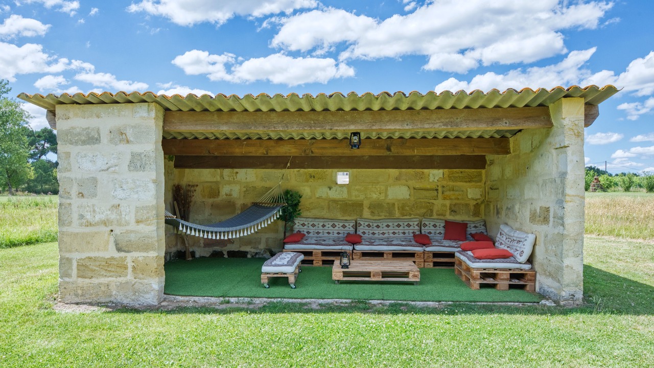 Photo of Outdoor in Petit-Palais-et-Cornemps