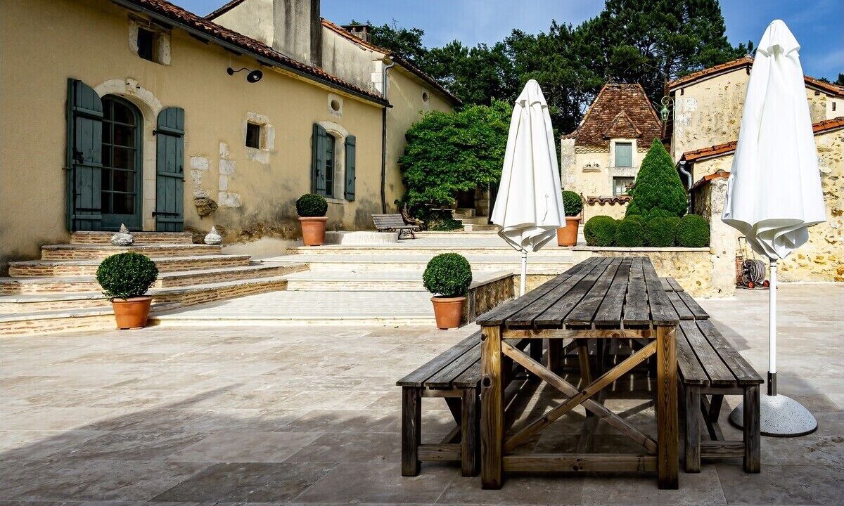 Photo of Outdoor in Sourzac