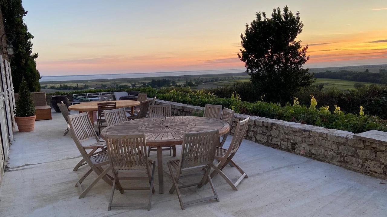 Photo of Outdoor in Saint-Romain-sur-Gironde