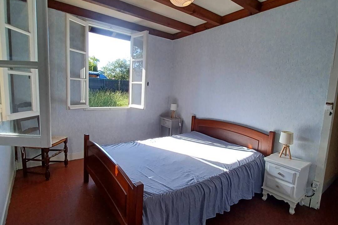 Photo of Bedroom in Bias