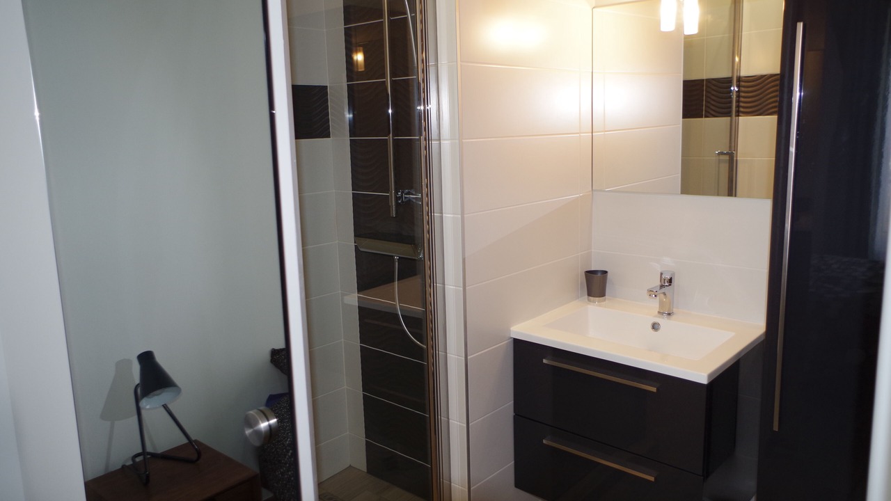 Photo of Bathroom in La Rochelle City Centre