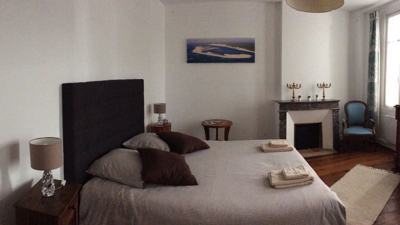 Photo of Bedroom in Saint-Emilion