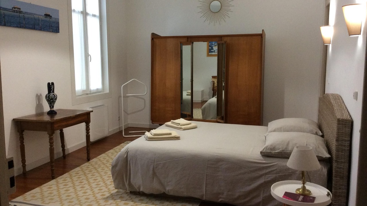 Photo of Bedroom in Saint-Emilion