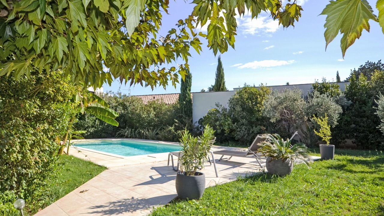 Photo of Others in Morieres-les-Avignon