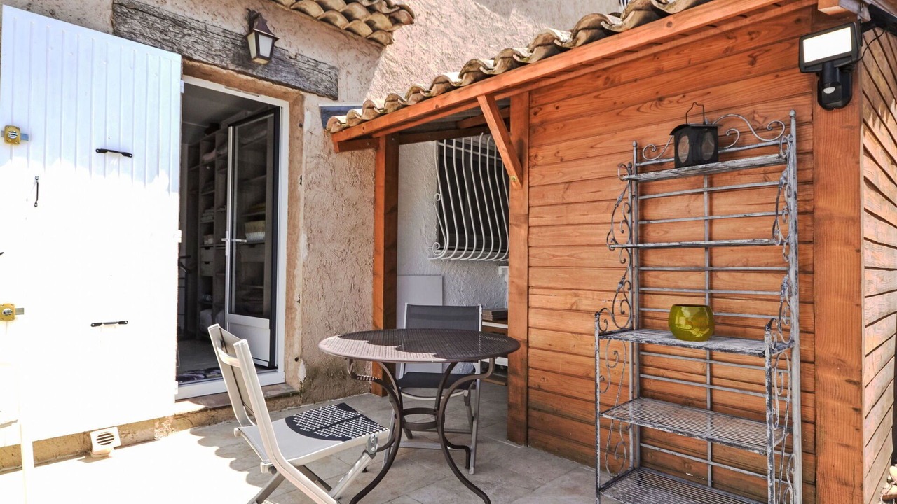 Photo of Patio Balcony in Morieres-les-Avignon